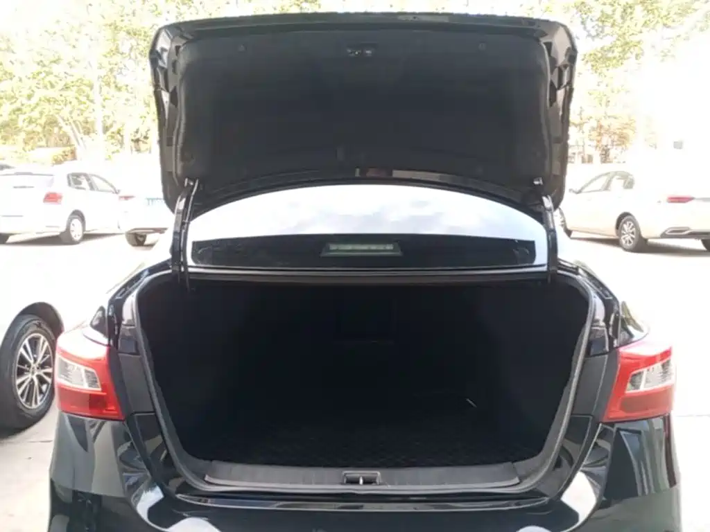 Nissan Sylphy — миниатюра 19