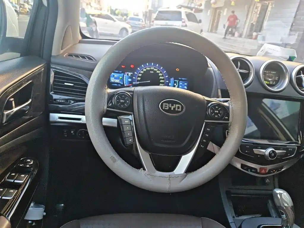 BYD S7 — миниатюра 6