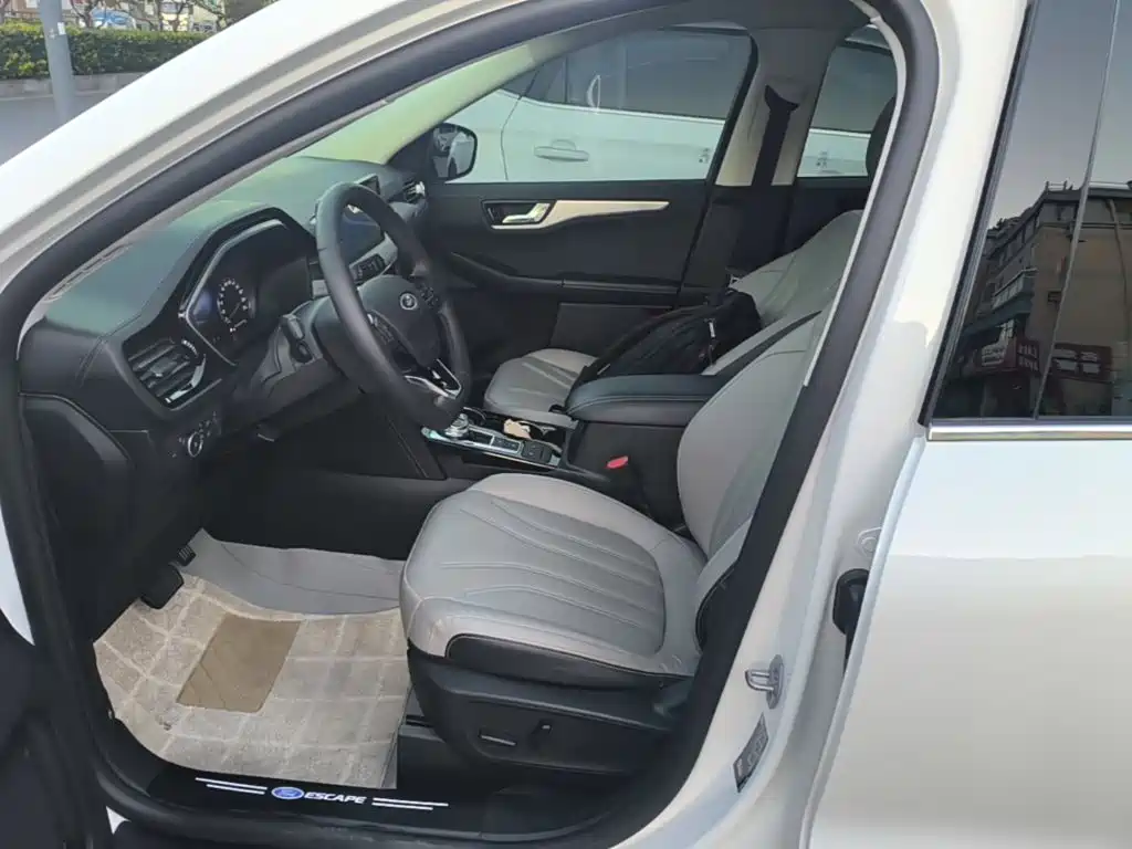 Ford Escape — миниатюра 15