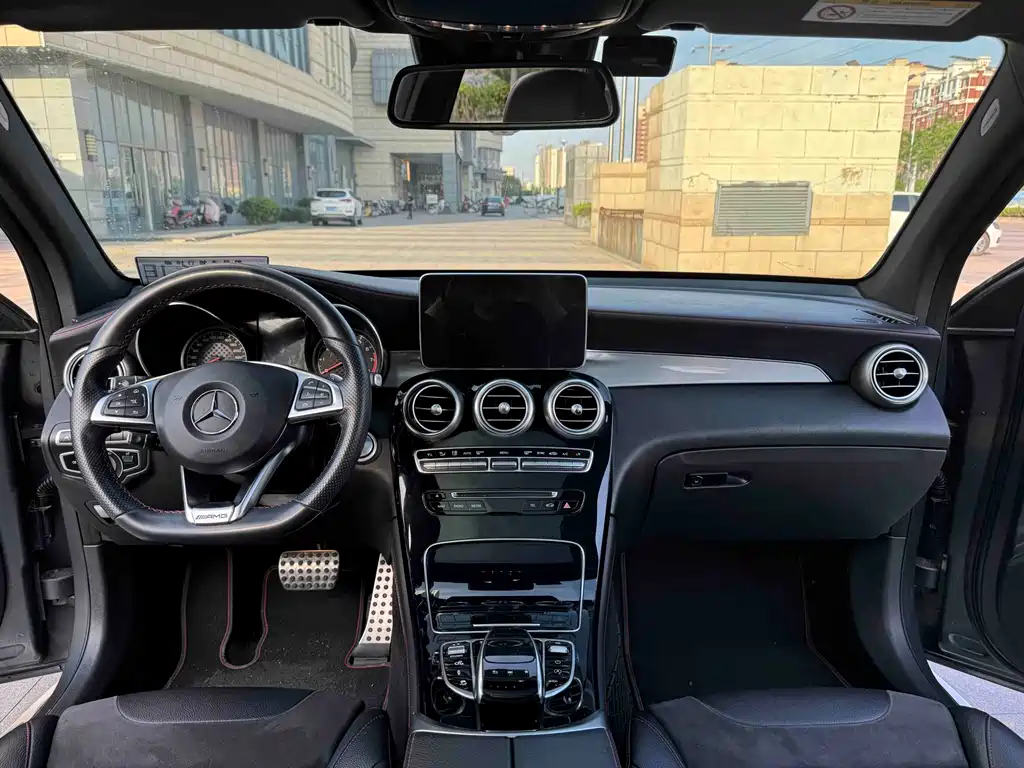 Mercedes-Benz GLC A MG 2017 AMG GLC 43 4MATIC