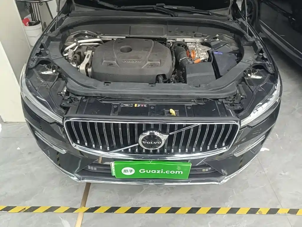 Volvo XC60 PHEV — миниатюра 20