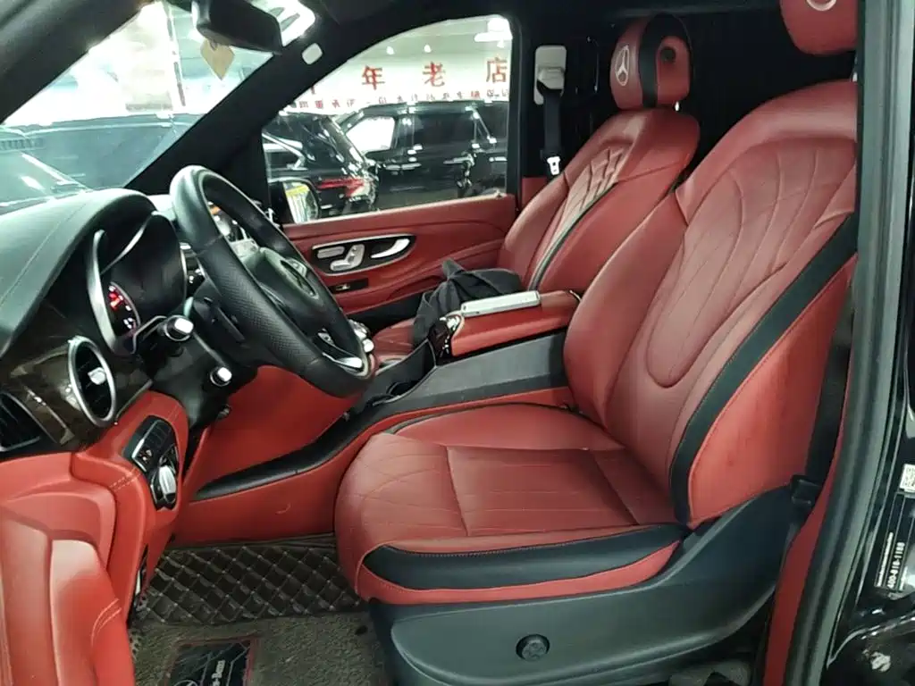 Mercedes-Benz V-Class — миниатюра 15