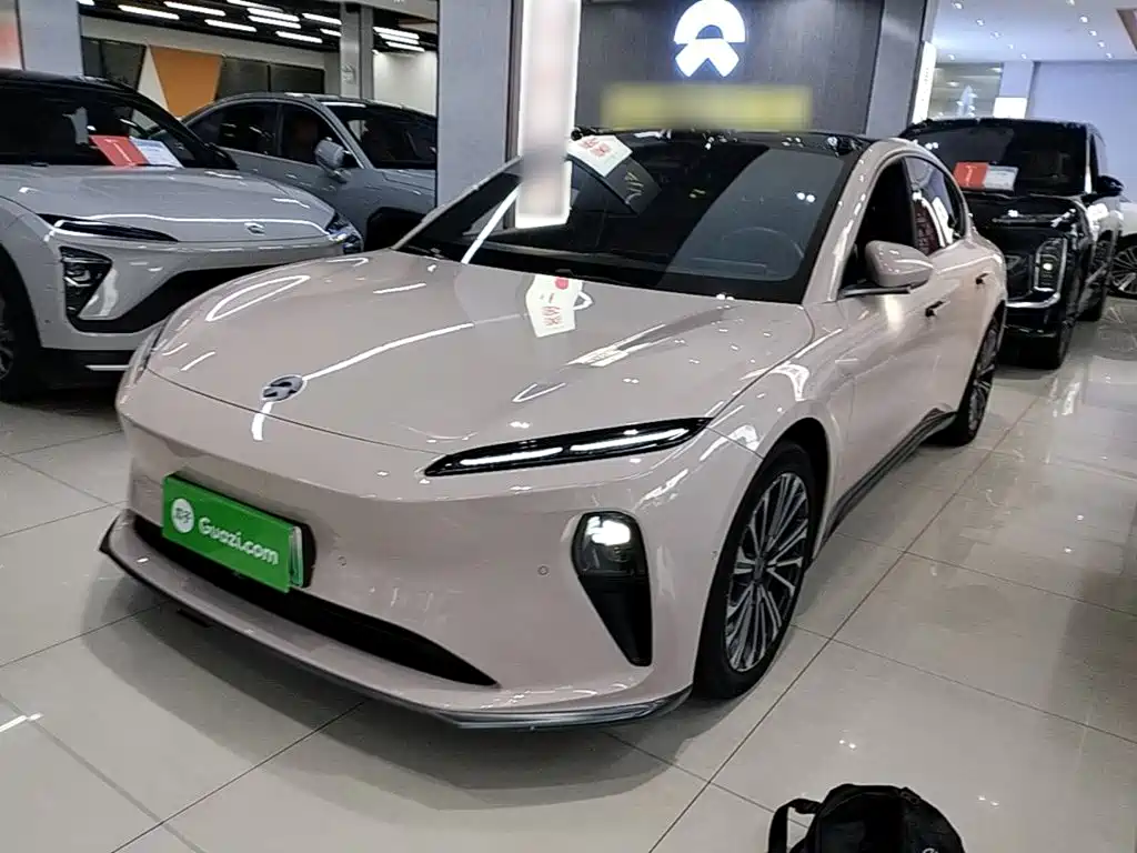 NIO ET5 — миниатюра 2