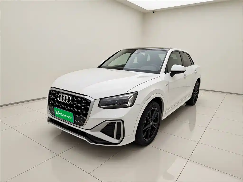 Audi Q2L 2022