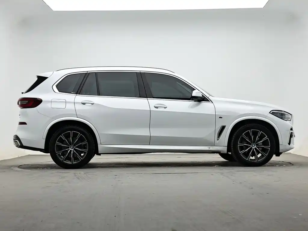 BMW X5 — миниатюра 6