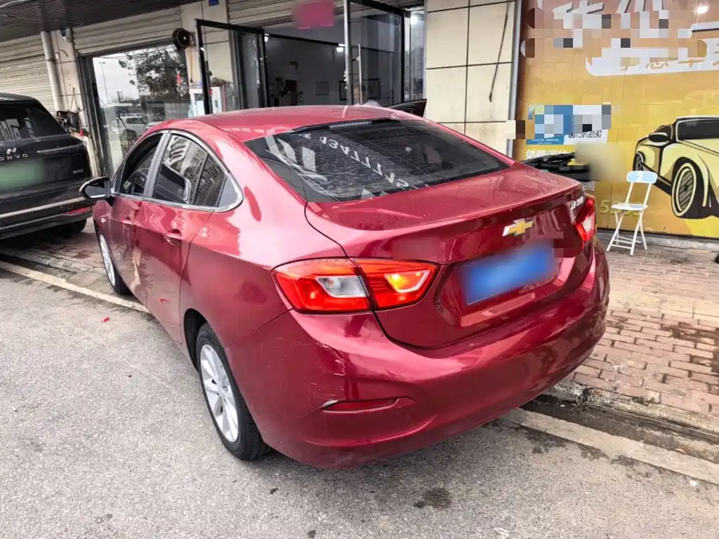 Chevrolet Cruze — миниатюра 5