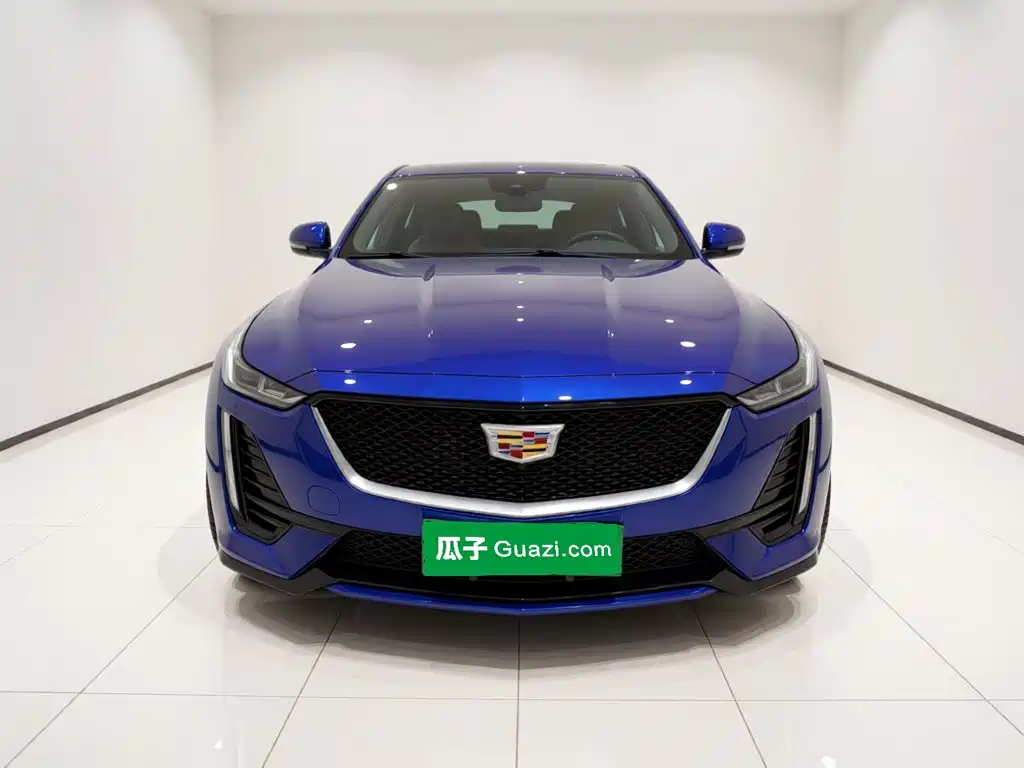 Cadillac CT5 — миниатюра 2