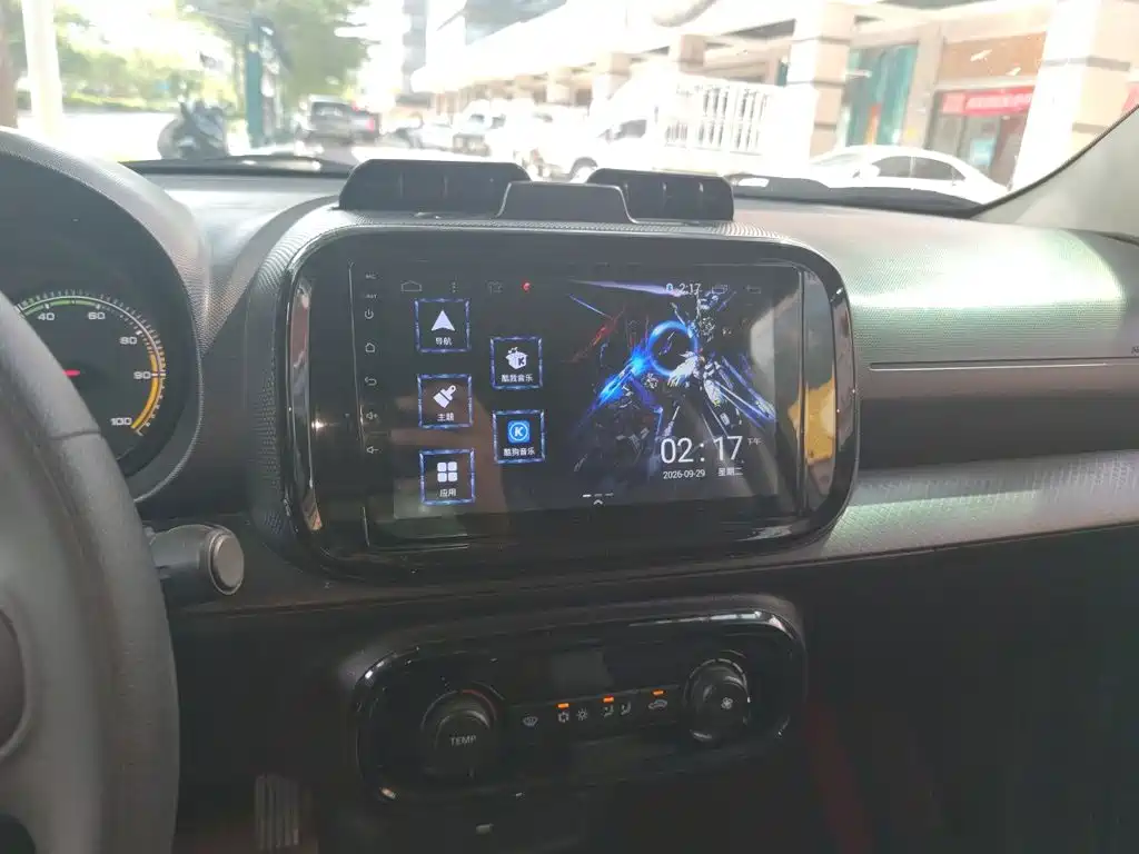 Roewe Clever — миниатюра 9