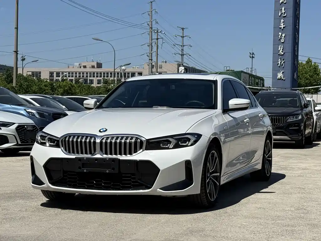 BMW 3 Series 2023