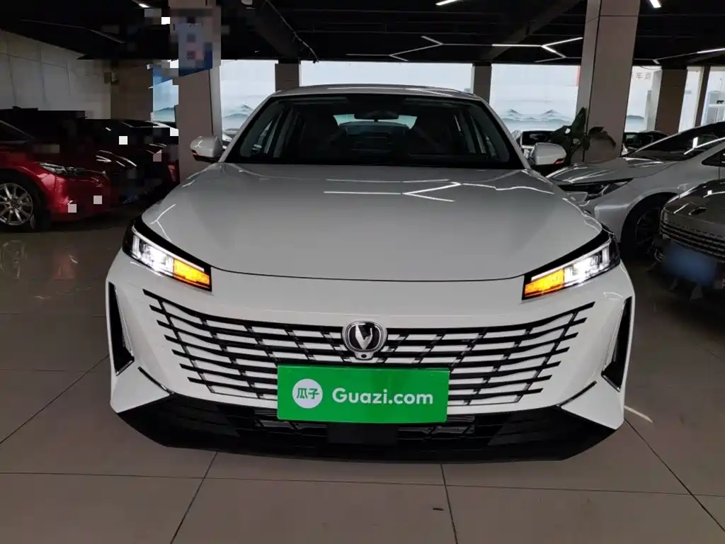 Changan Eado 2025 1.5T 500Bar Luxury