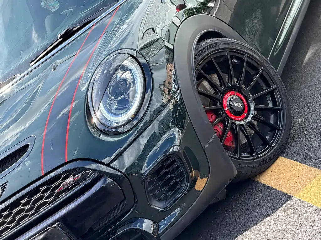 Mini JCW 2015 2.0T JOHN COOPER WORKS