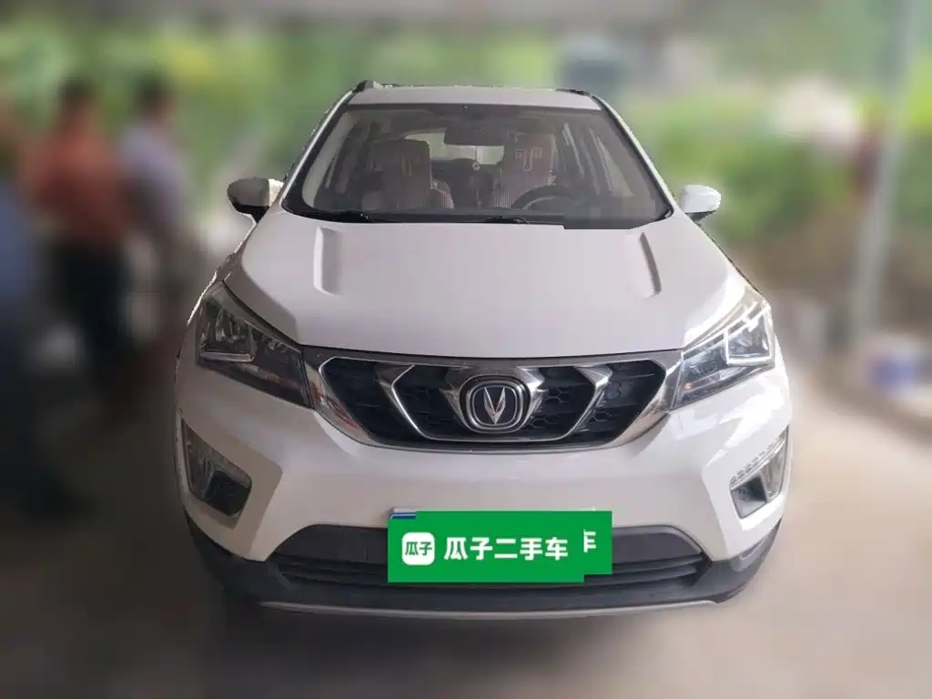 Changan CS15 — миниатюра 2