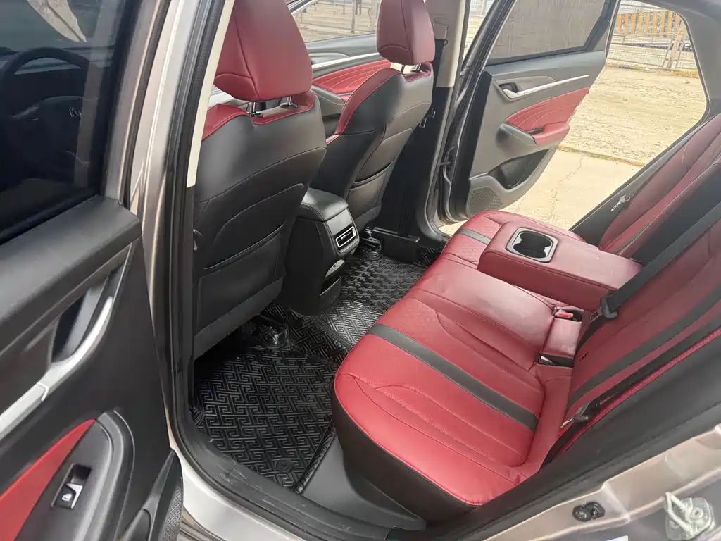 Changan Eado — миниатюра 18