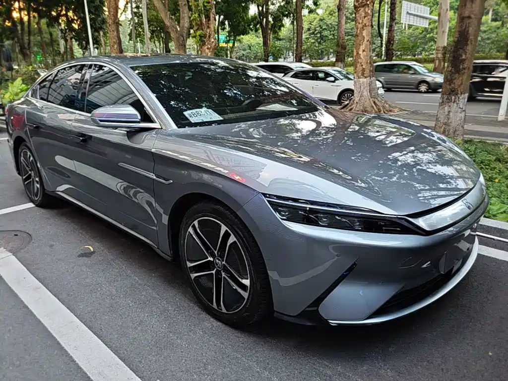 BYD Han — миниатюра 4
