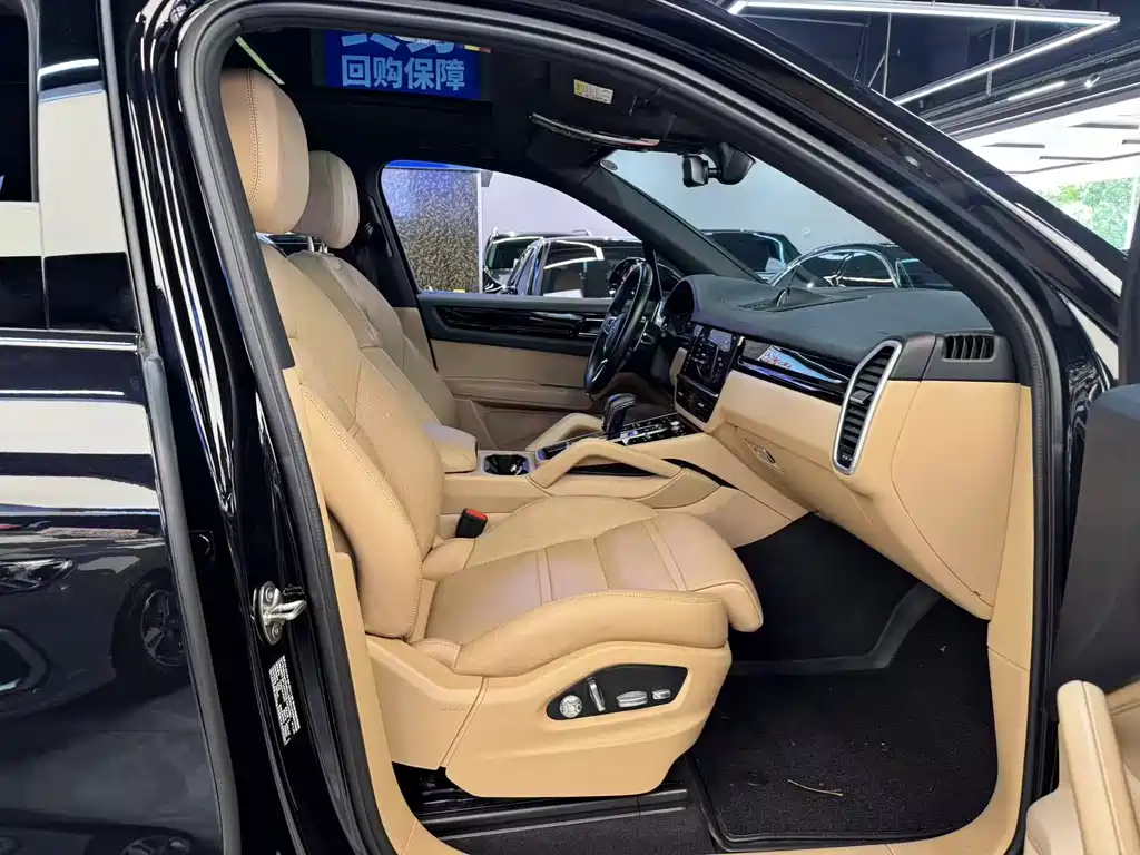 Porsche Cayenne 2019 Cayenne 3.0T