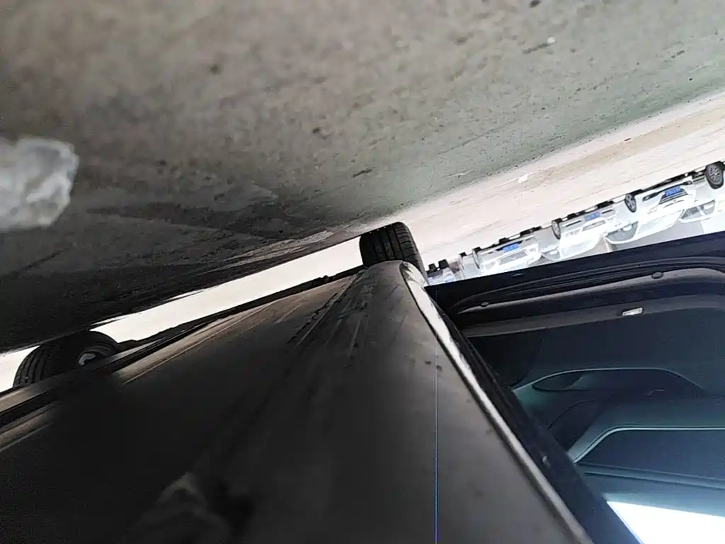 Tesla Model 3 — миниатюра 22