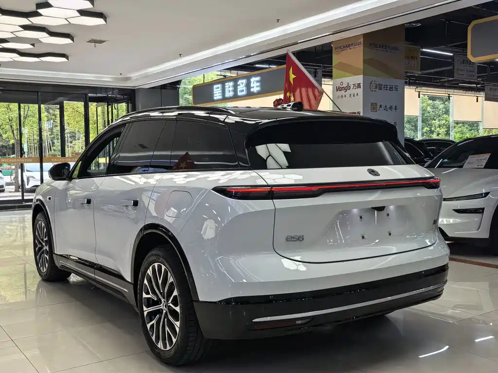 NIO ES6 — миниатюра 7