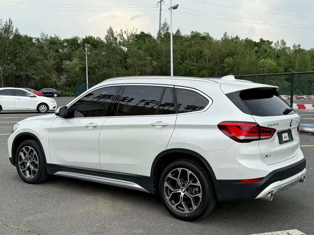 BMW X1 — миниатюра 6