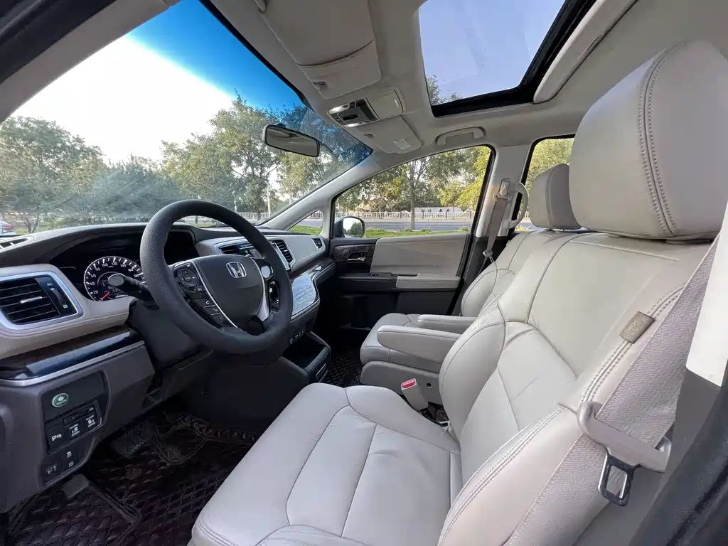 Honda Odyssey — миниатюра 8