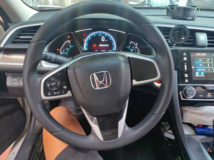 Honda Civic — миниатюра 15