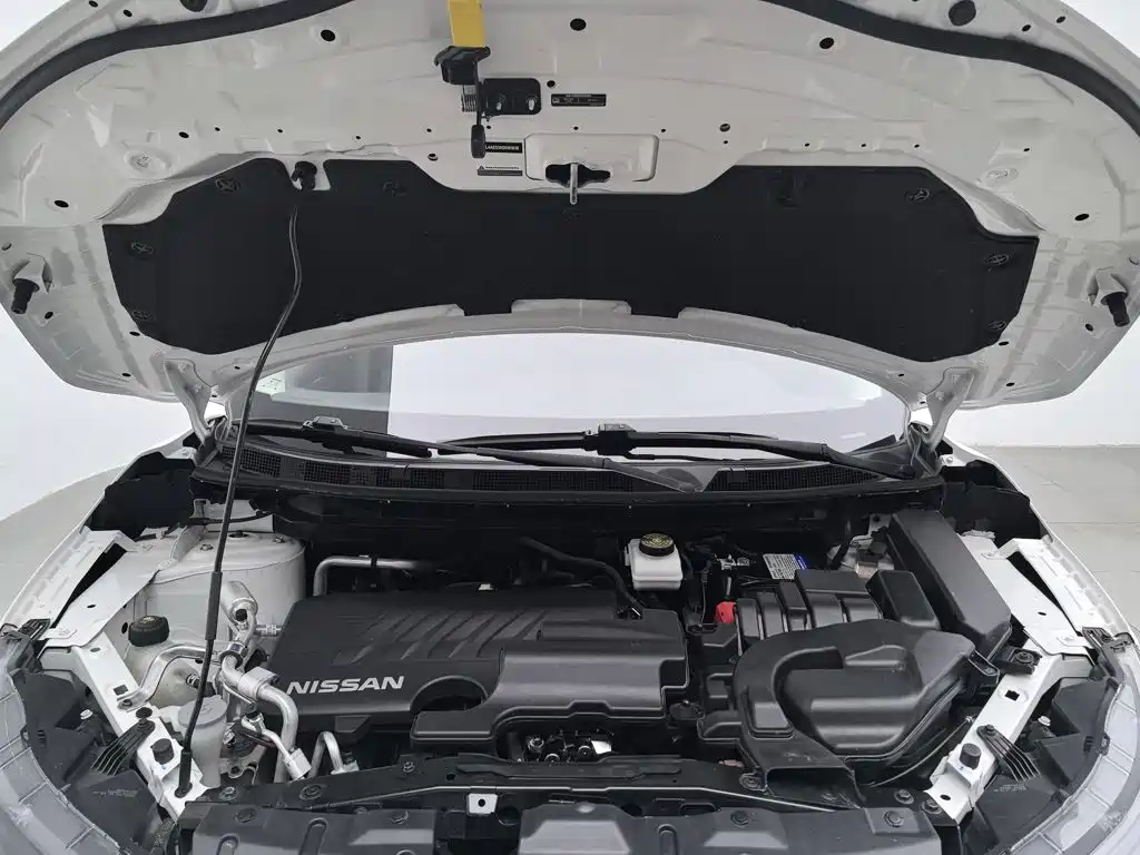 Nissan Qashqai — миниатюра 6