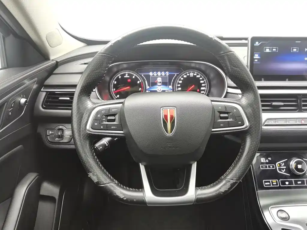 Hongqi Hongqi H5 — миниатюра 11
