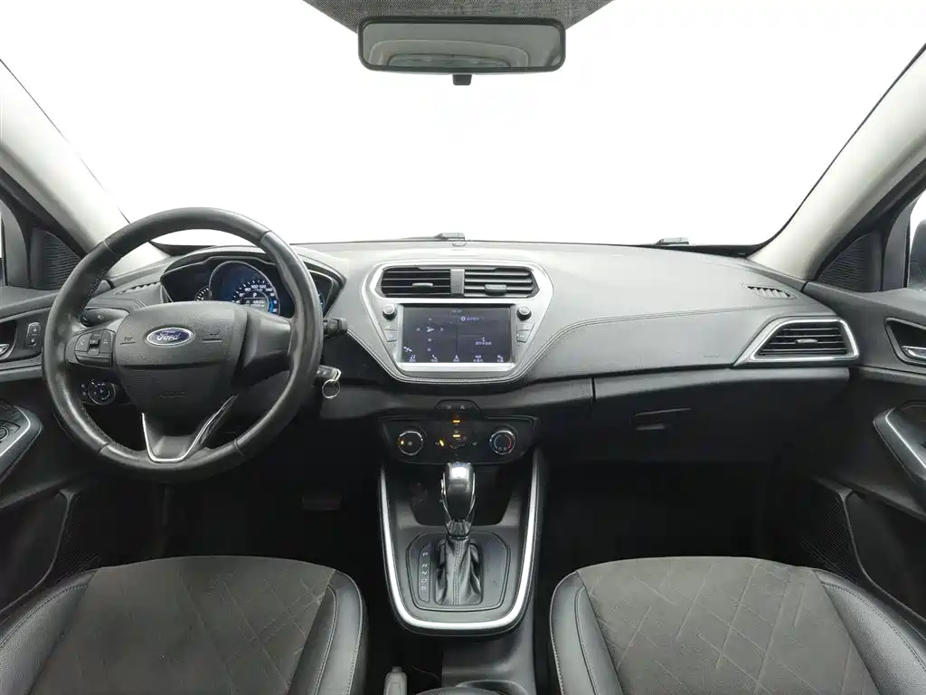 Ford Escort 2019 1.5L AT Enjoy