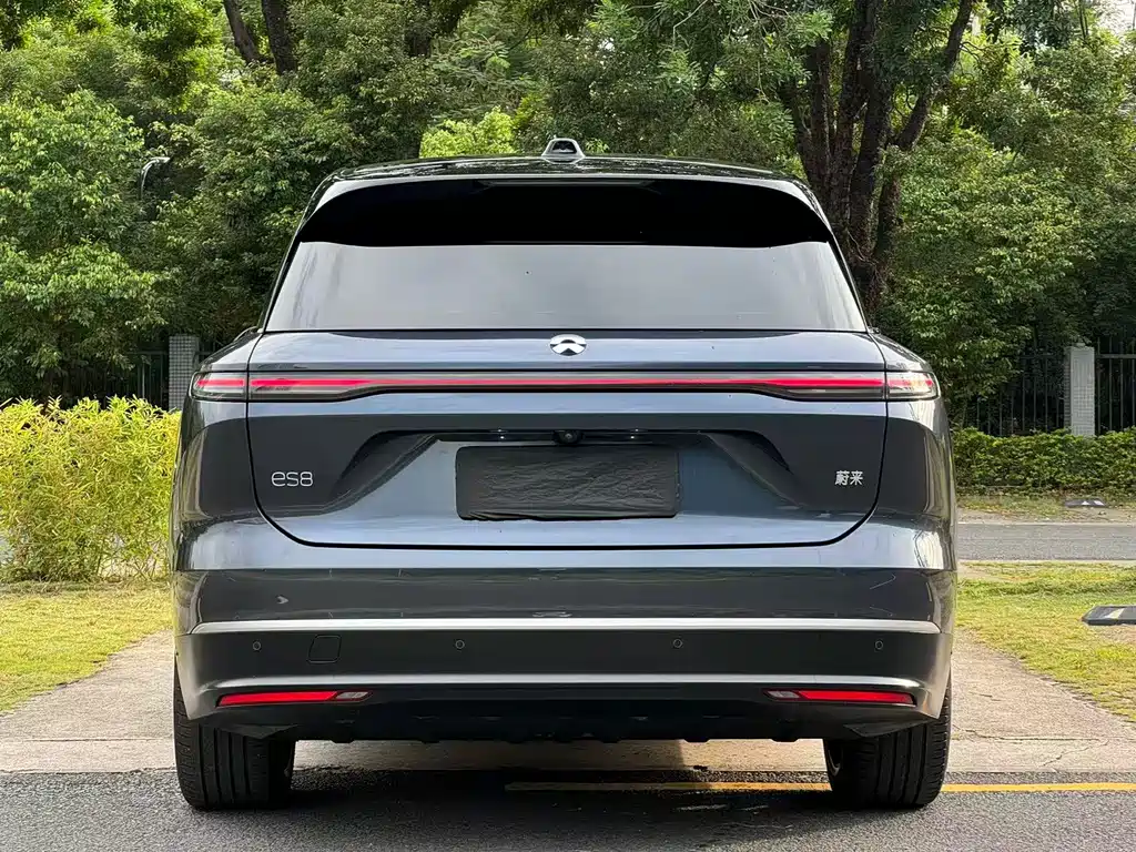 NIO ES8 — миниатюра 5