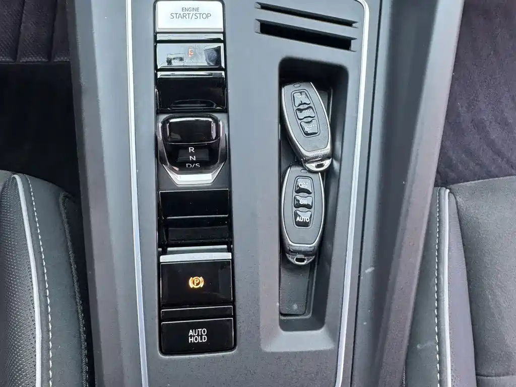 Volkswagen Golf — миниатюра 18