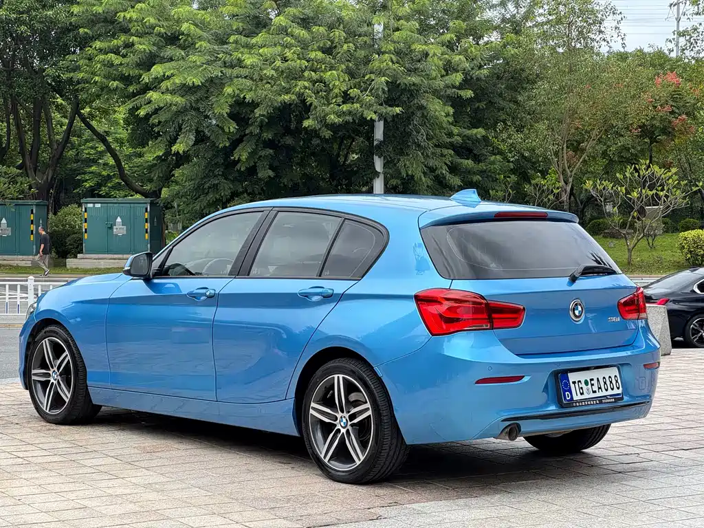 BMW 1 Series (Import) — миниатюра 6