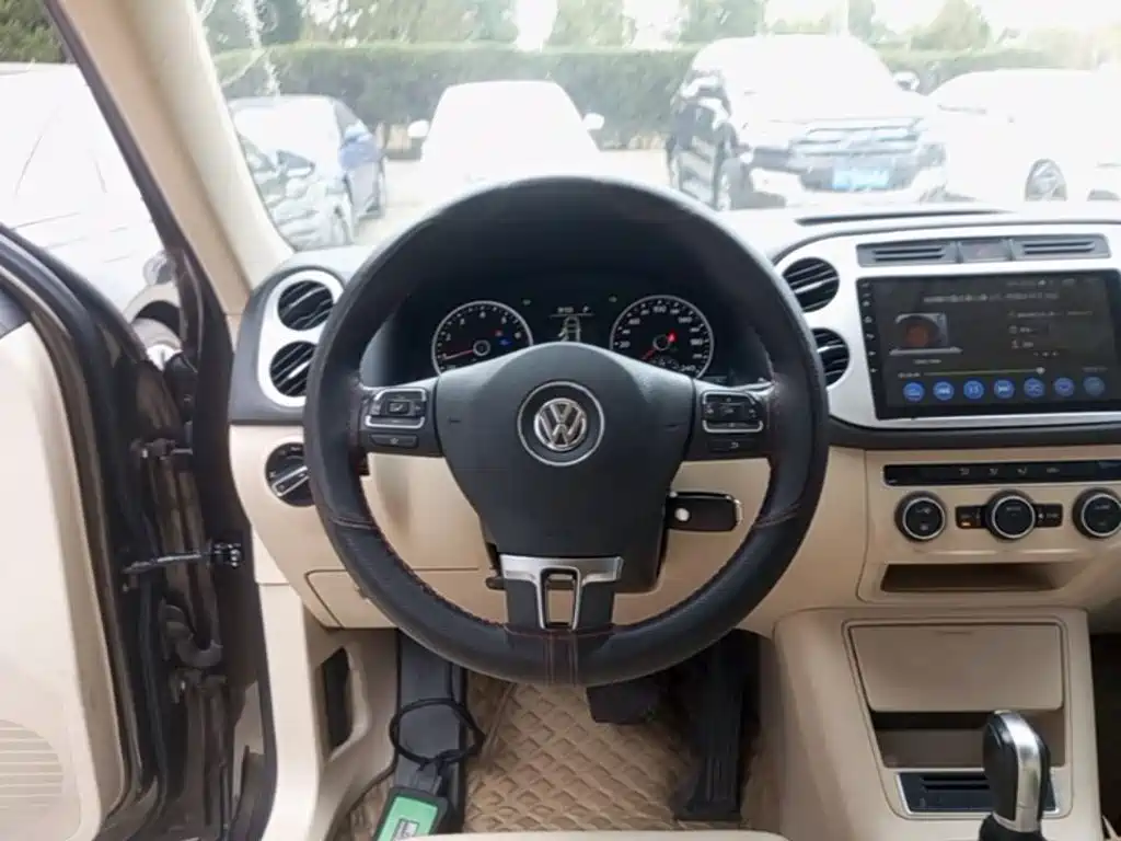 Volkswagen Tiguan — миниатюра 11