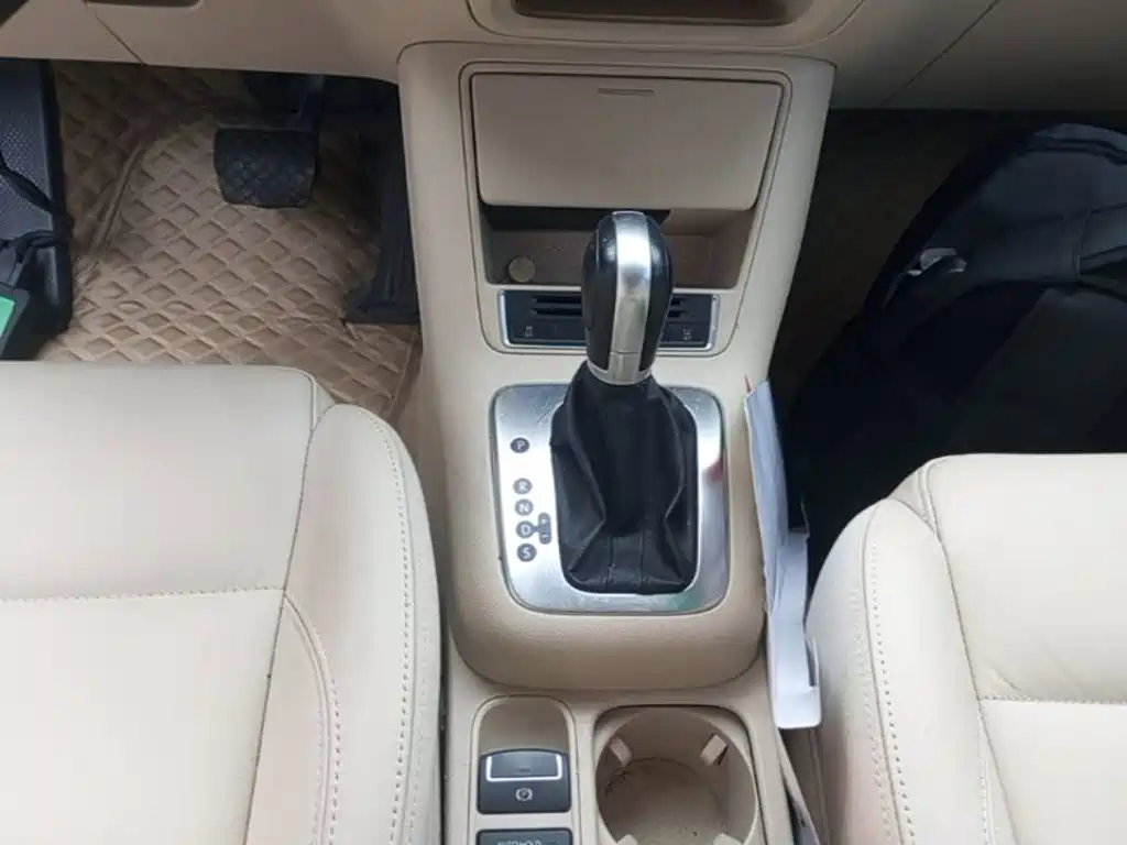 Volkswagen Tiguan — миниатюра 14
