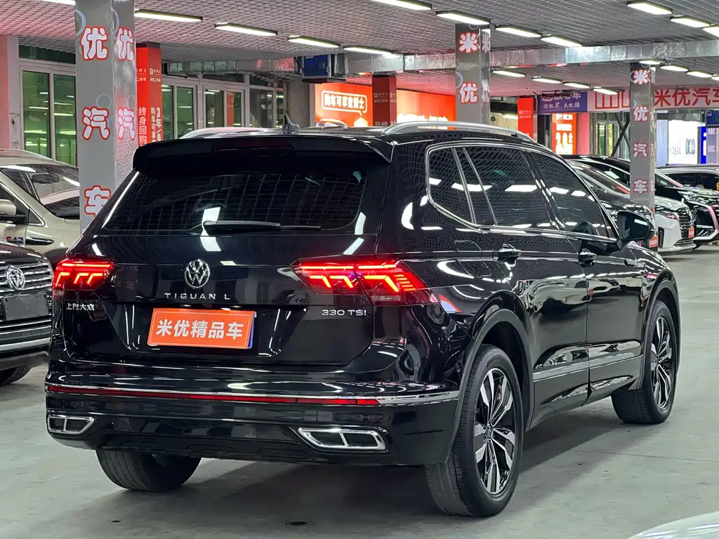 Volkswagen Tiguan L L 2023 330TSI AT R-Line Flagship