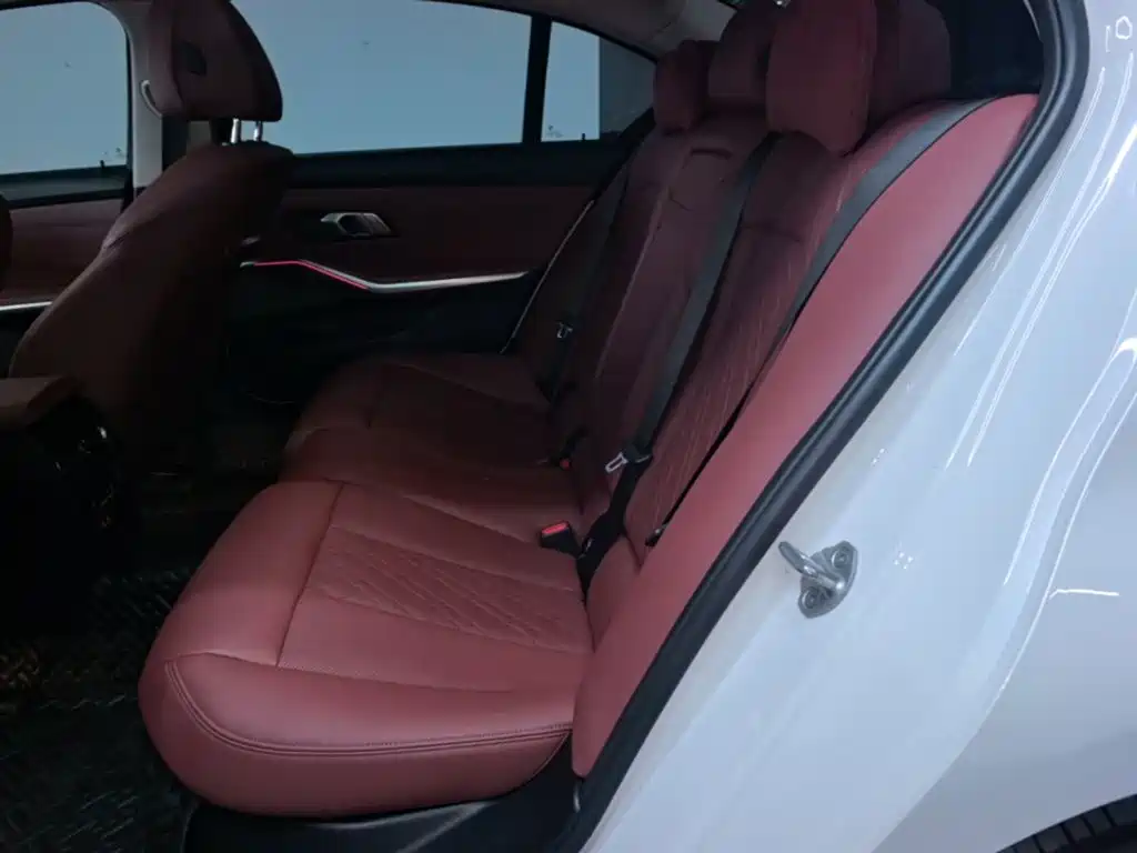 BMW i3 — миниатюра 17