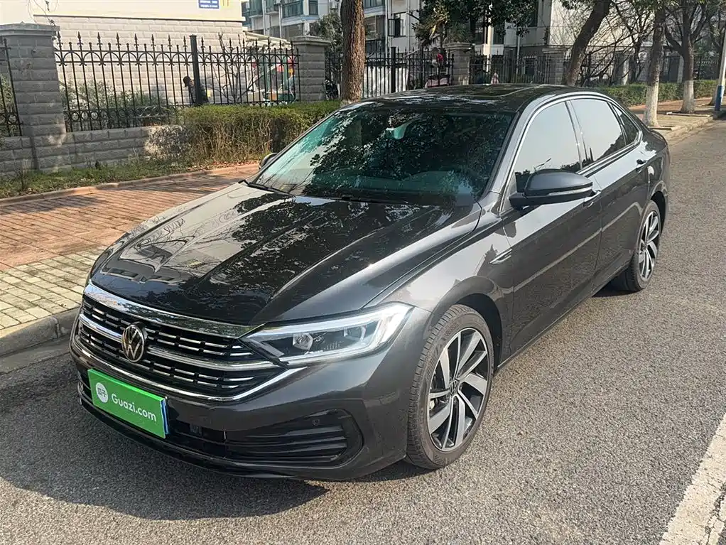 Volkswagen Sagitar 2025