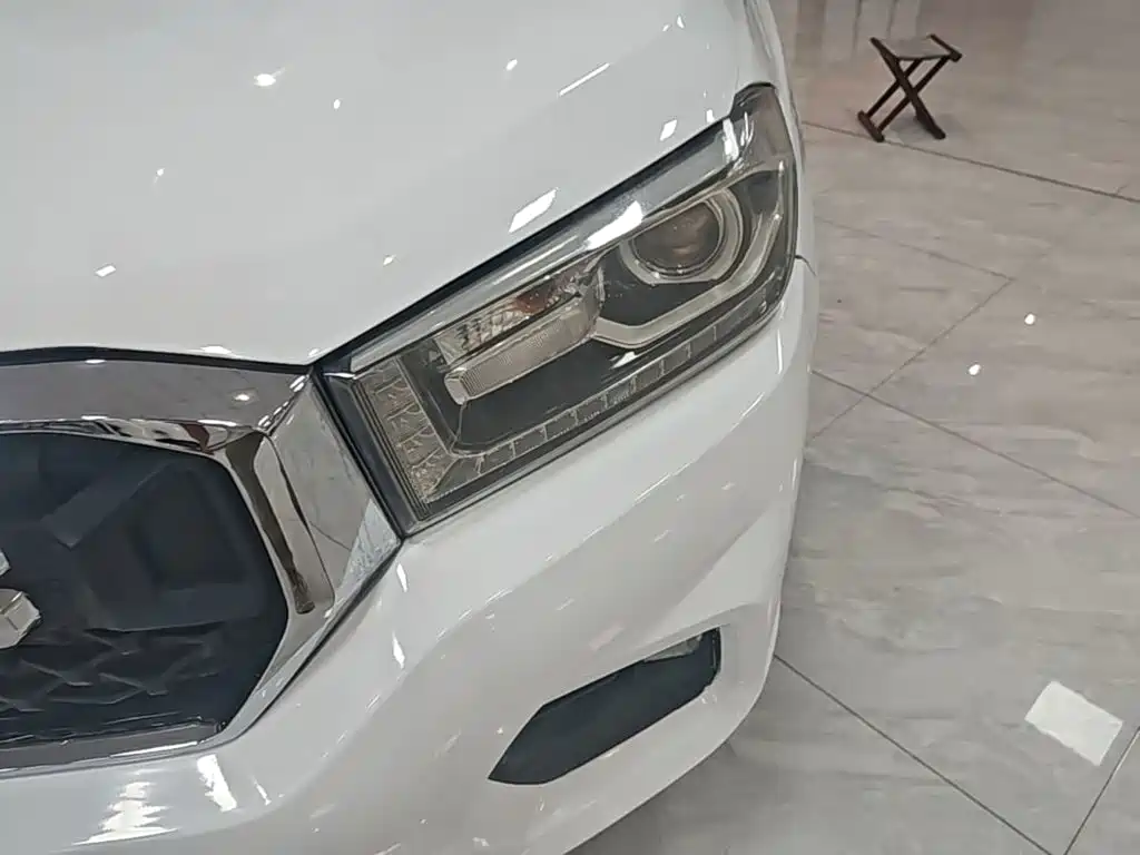 Maxus T70 — миниатюра 24