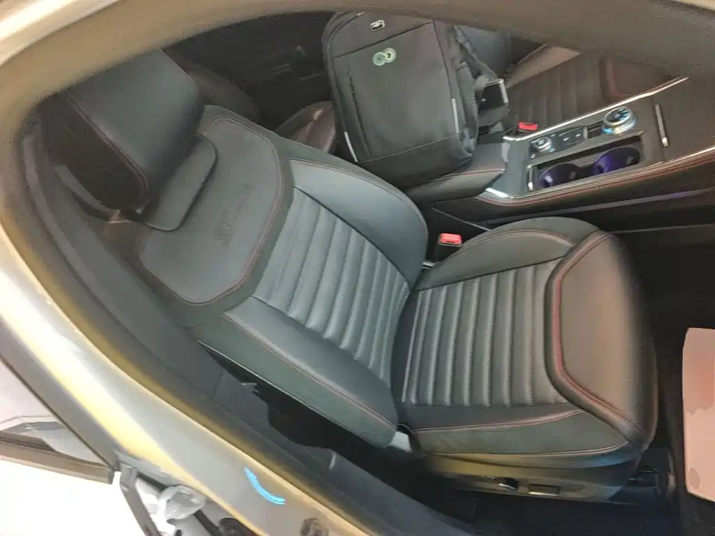 Ford Explorer — миниатюра 25
