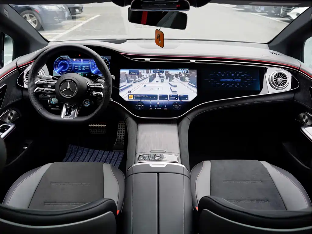 Mercedes-Benz EQE AMG — миниатюра 17