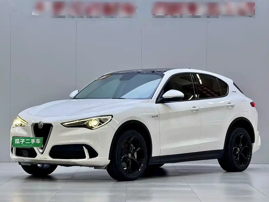 Alfa Romeo Stelvio 2019