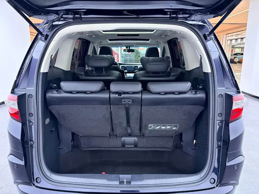 Honda Odyssey — миниатюра 5