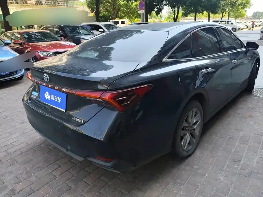 Toyota Avalon — миниатюра 3