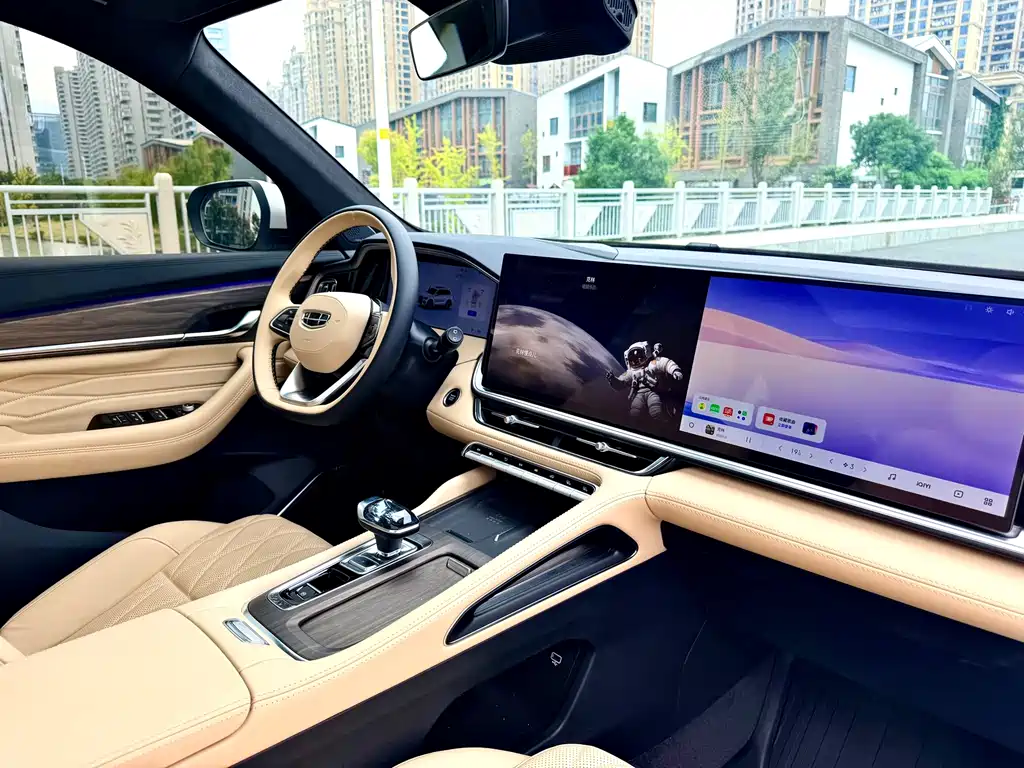 Geely Xingyue L — миниатюра 14
