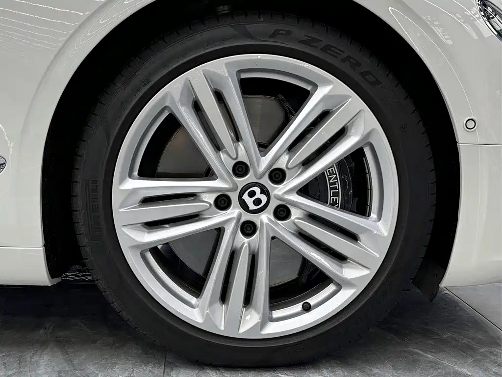 Bentley Continental — миниатюра 8