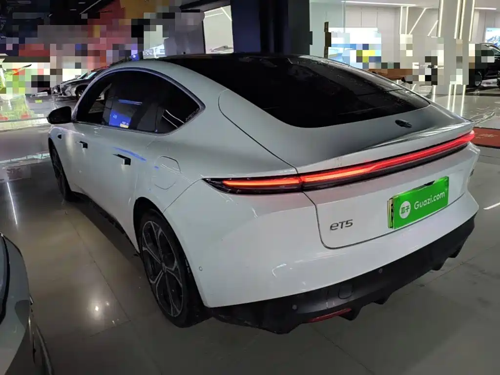 NIO ET5 — миниатюра 5