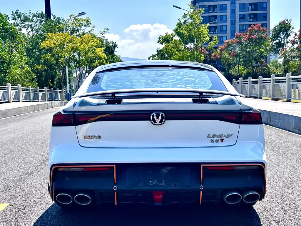 Changan UNI-V — миниатюра 8