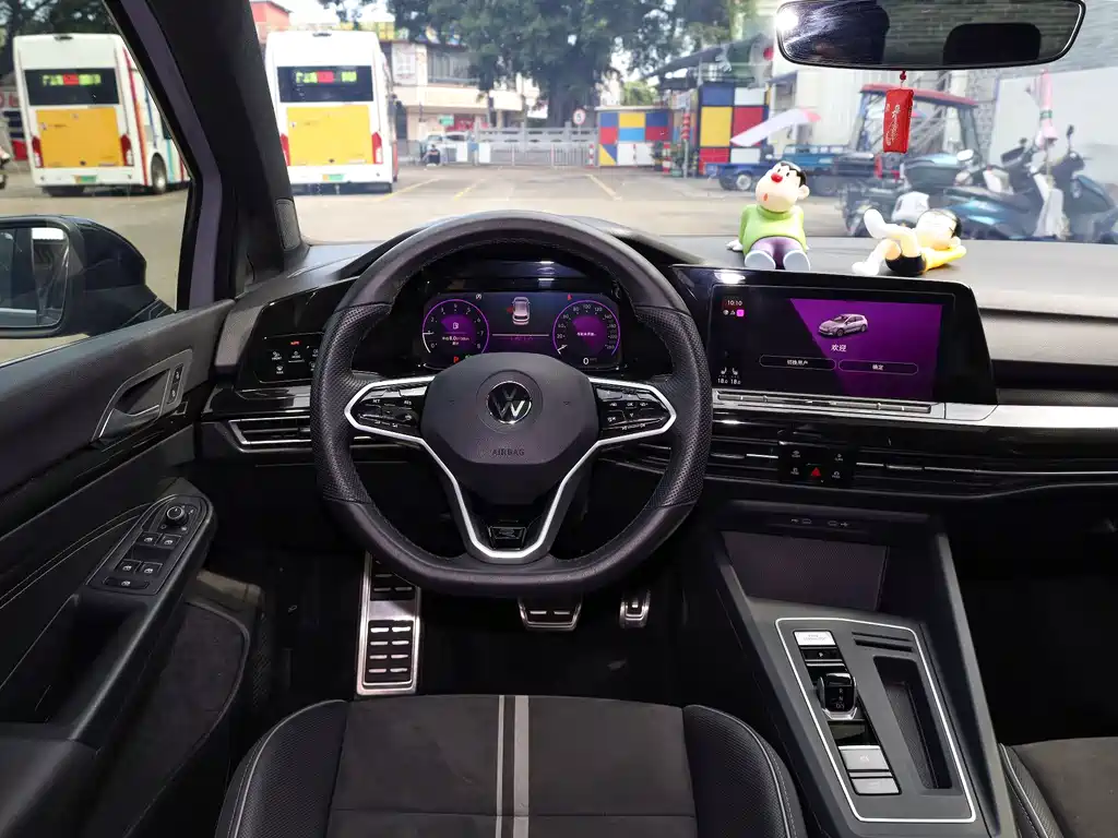 Volkswagen Golf — миниатюра 12