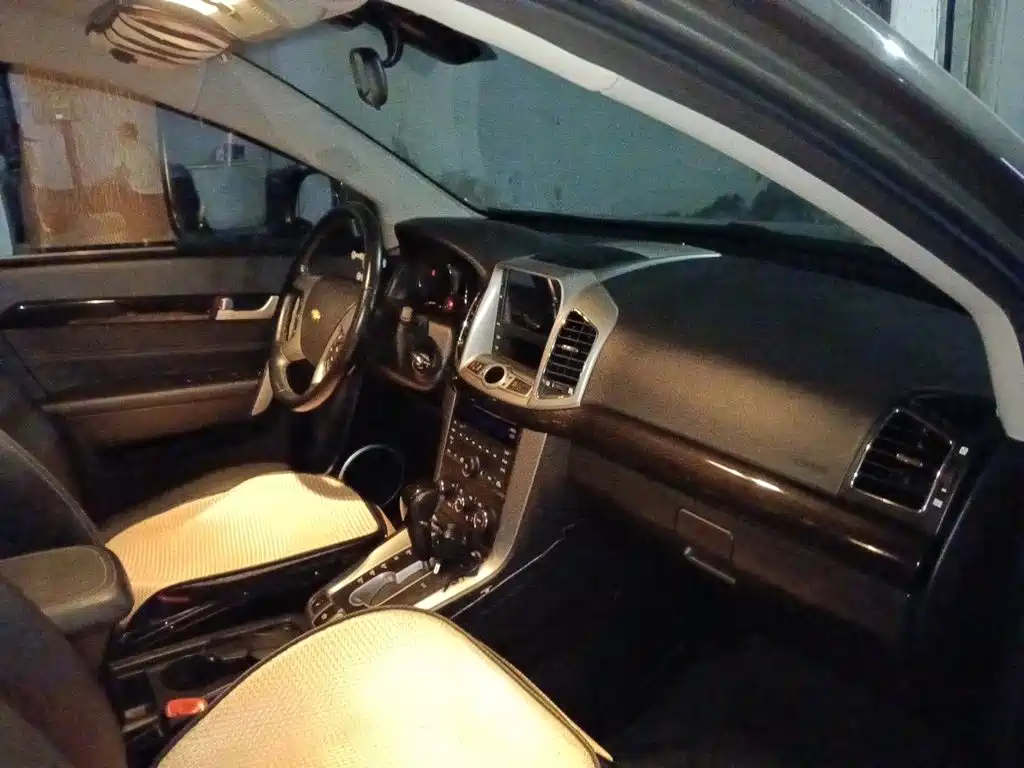 Chevrolet Captiva — миниатюра 18