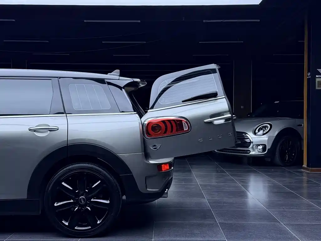 MINI Mini Clubman — миниатюра 12