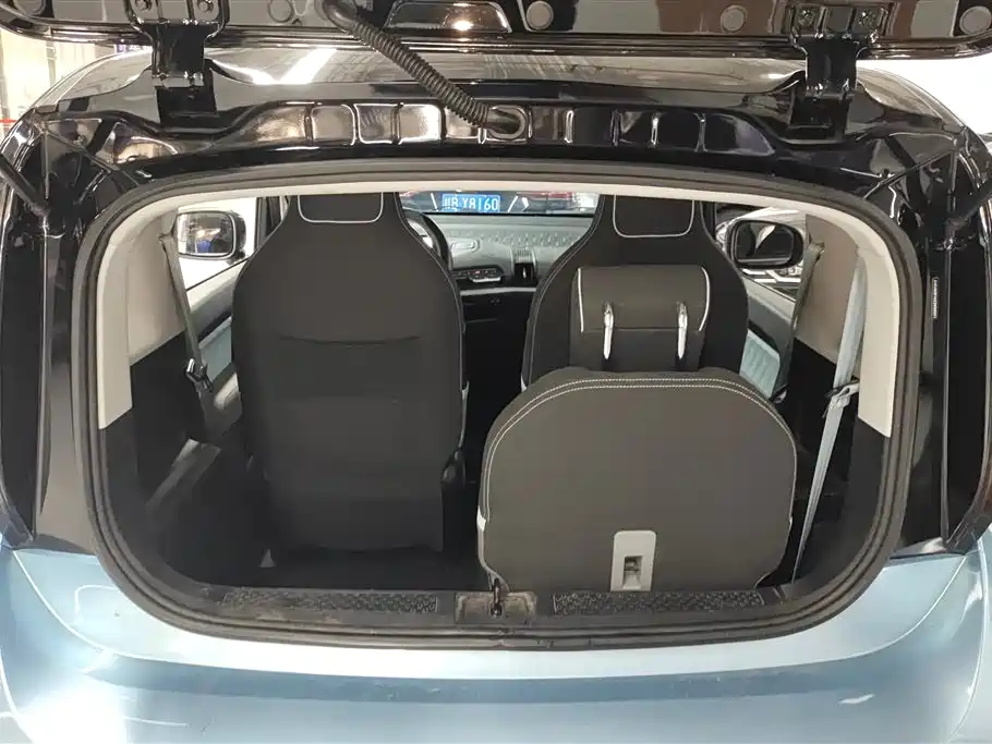 Baojun E300 — миниатюра 4