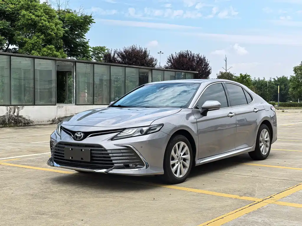 Toyota Camry 2024